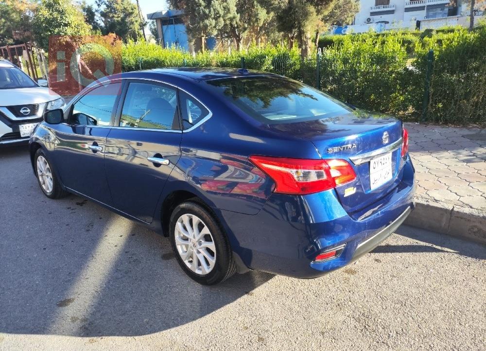 نيسان سنترا